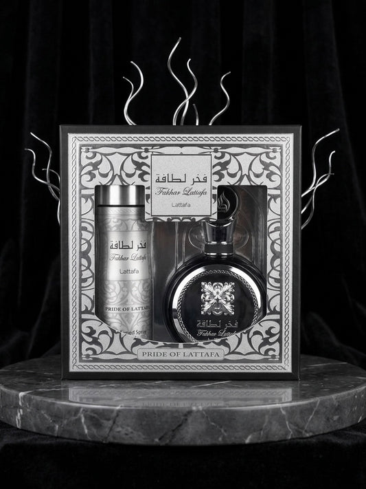 Lattafa Set Fakhar Men (Body Spray + Perfume), 3.4 Fl. Oz EDP SP